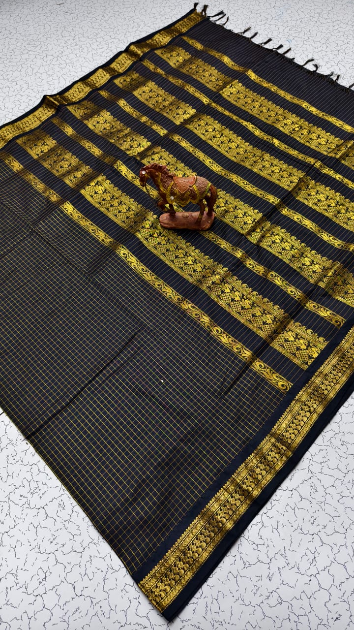Checked Kalyani Cotton
