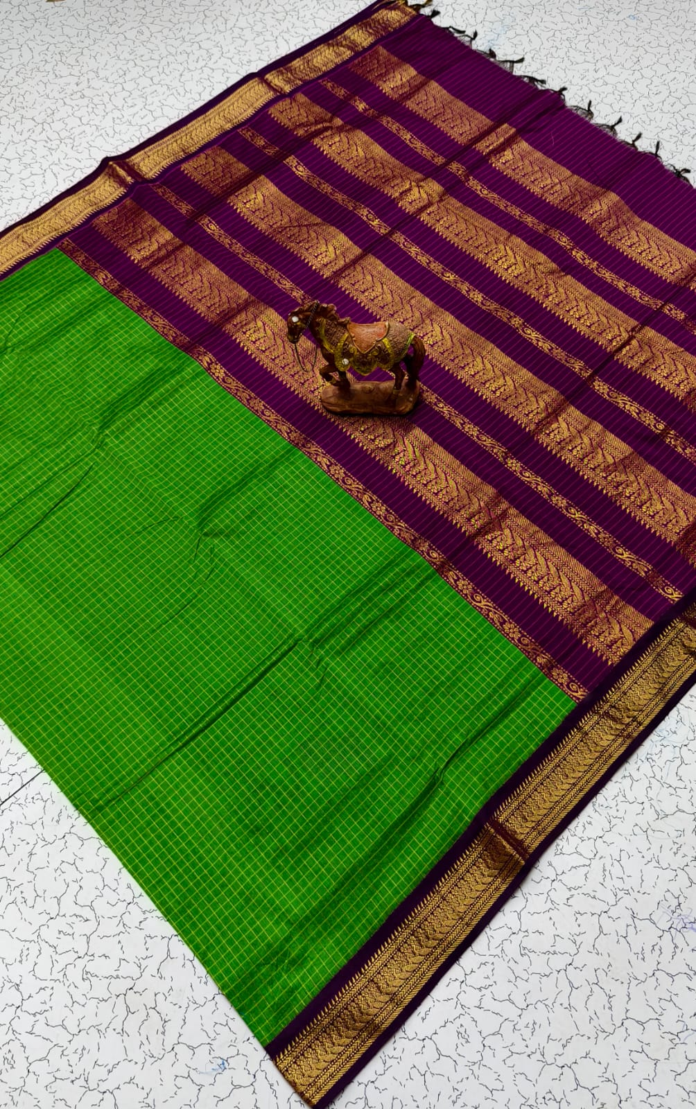 Checked Kalyani Cotton