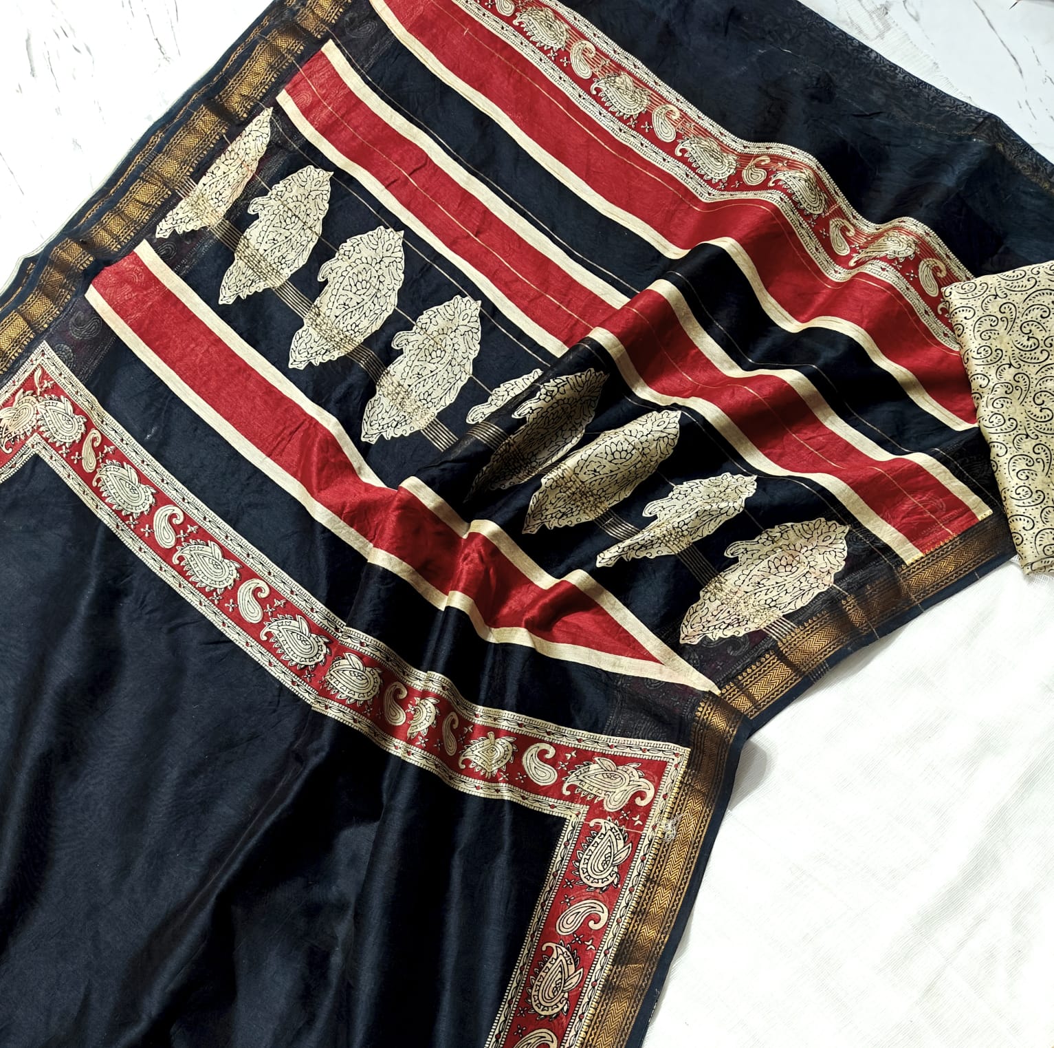 Maheswari Silk Saree Hand Block Printed