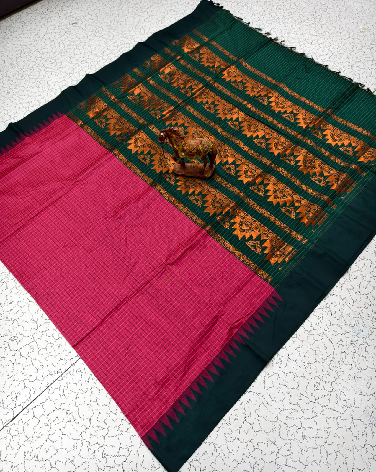 Checked Kalyani Cotton