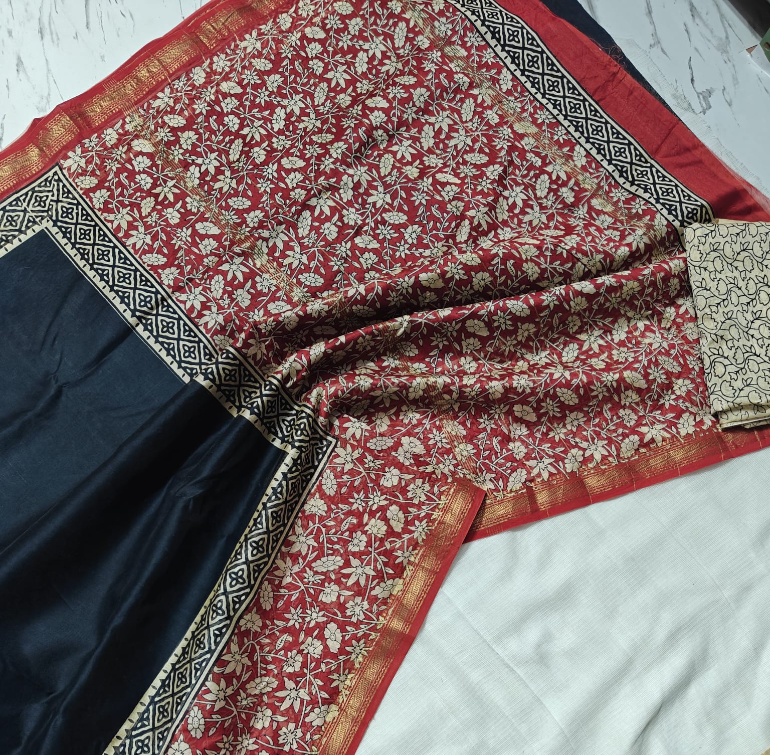 Maheswari Silk Saree Hand Block Printed