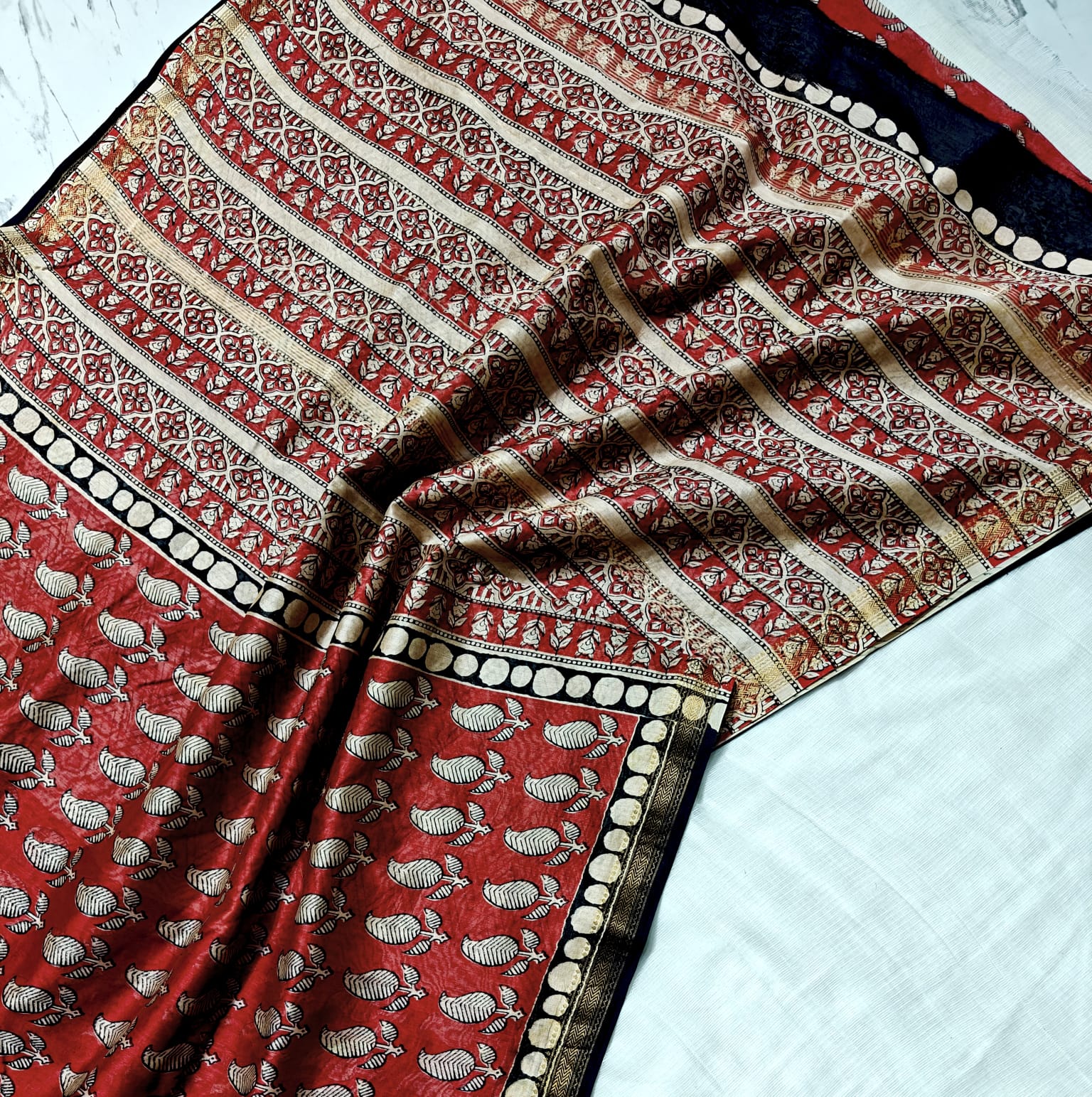 Maheswari Silk Saree Hand Block Printed